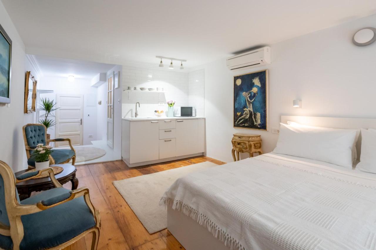 Apartments & Rooms Carera 6 Rovinj Exteriör bild